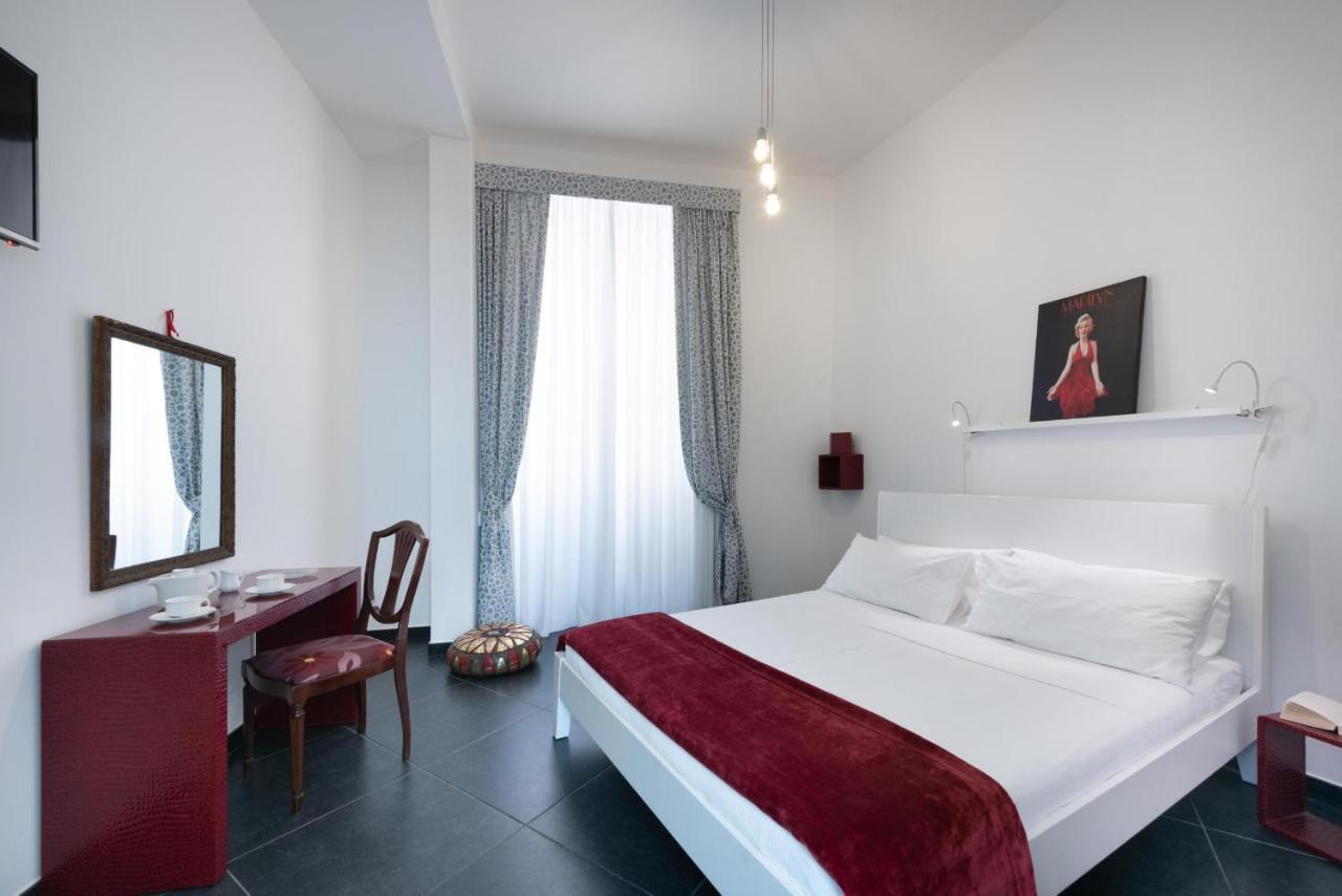 Maria Vittoria Charming Rooms And Apartments Brindisi Eksteriør bilde