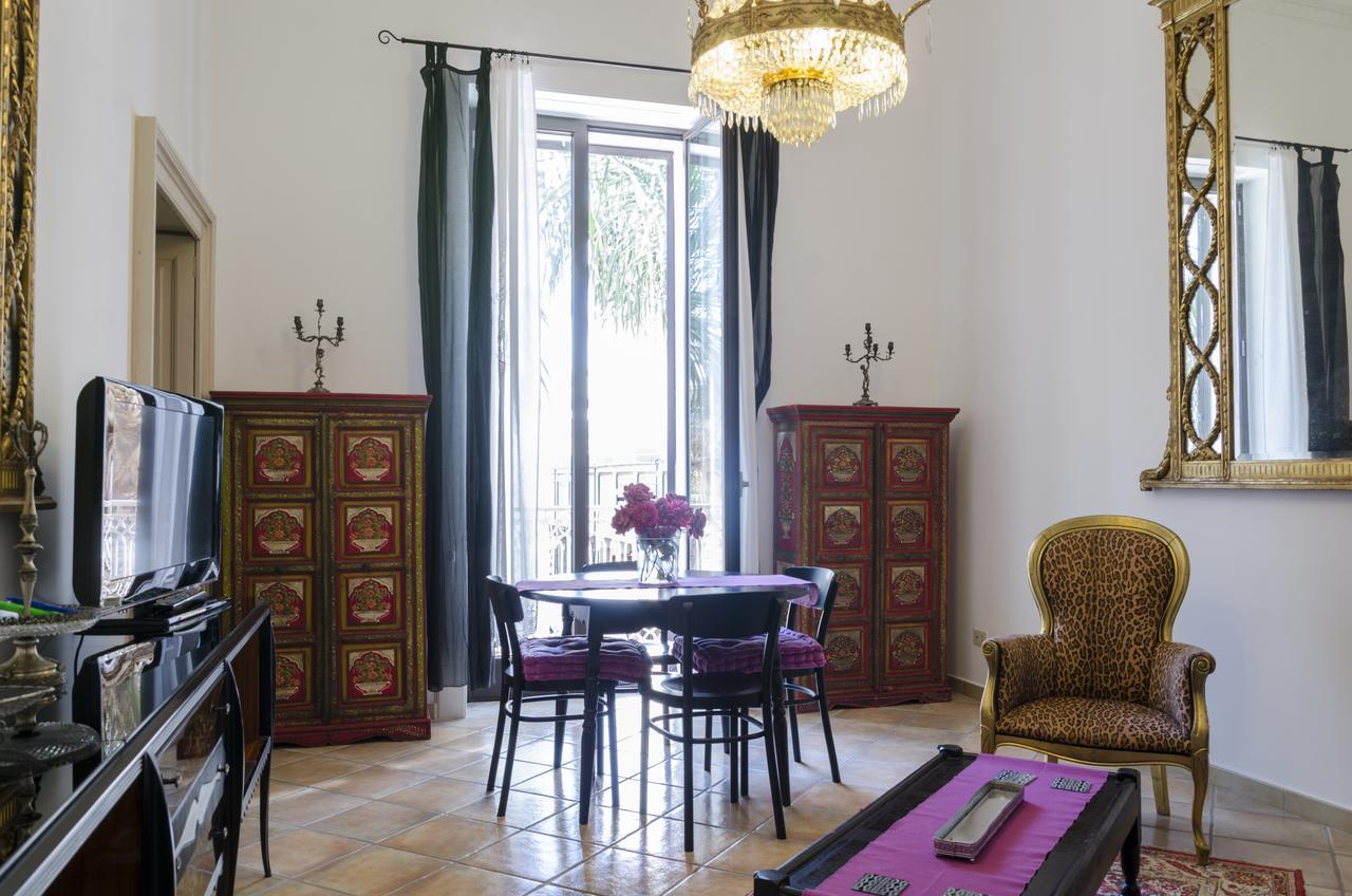 Maria Vittoria Charming Rooms And Apartments Brindisi Eksteriør bilde